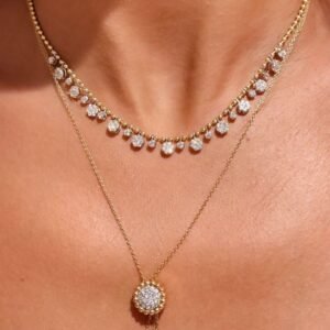 Flower Droplet Necklace in 18K gold with diamonds